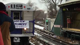 MTA NYCT: R32 (Q) Train arrives at Sheepshead Bay