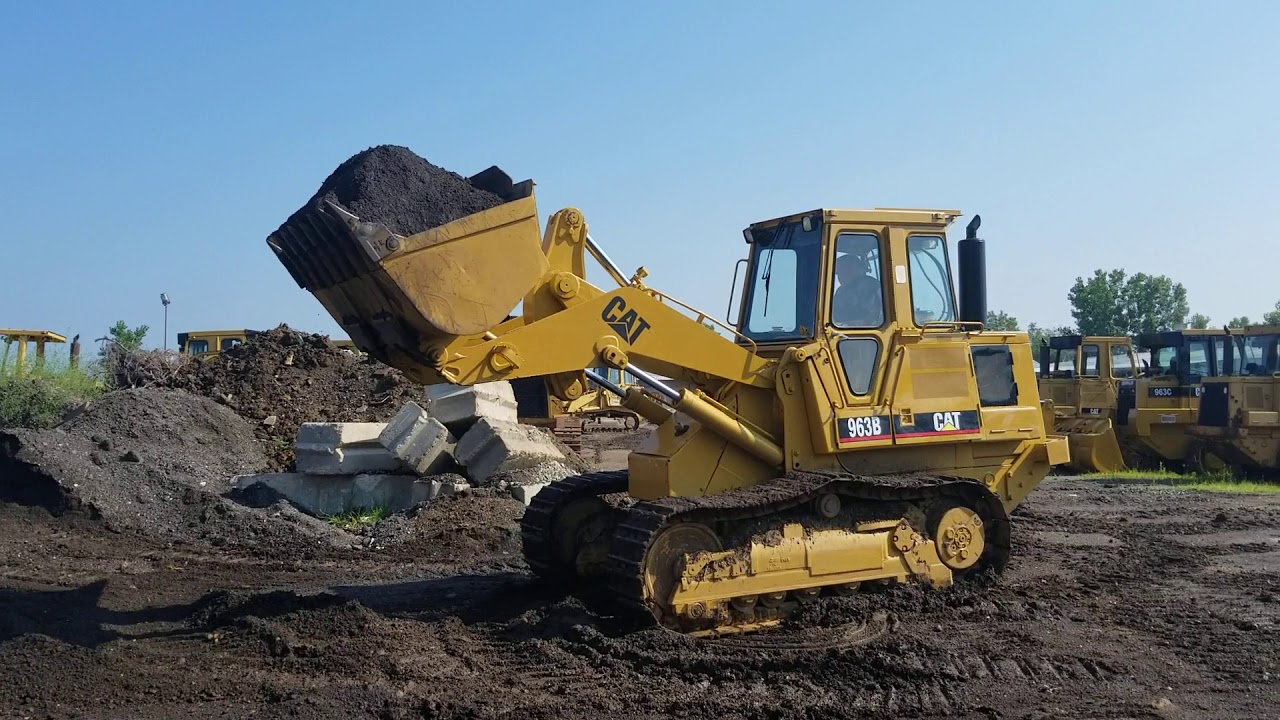 1999 CAT 963B CRAWLER LOADER - YouTube