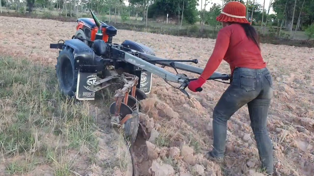 Digging Deep – The First Step to a Strong Foundation!