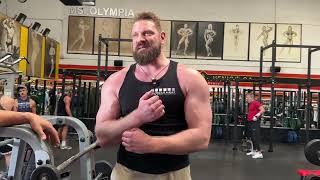 Training arms with the worlds tallest bodybuilder