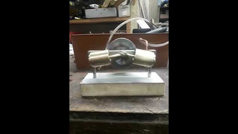 twin cylinder oscillating steam engine