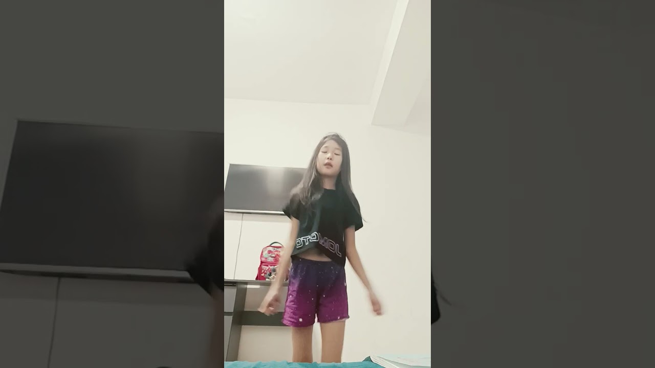 Не чё не поняла но я станцевала на 1x 2x 3x 4x