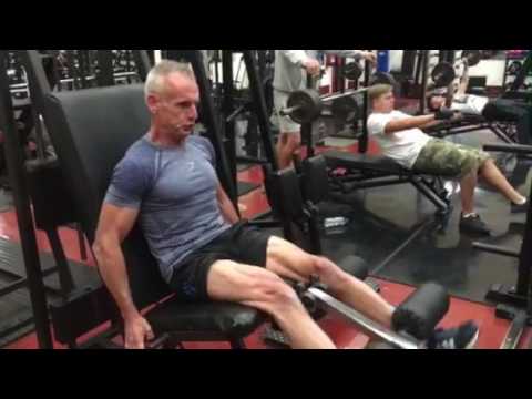 workouts traduccion Quads - Leg Extension Machine (L11A)