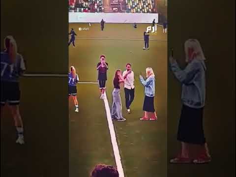 رقص مثير فتيات روسيات يشعلن ملاعب ليبيا و يثيرن الجدل