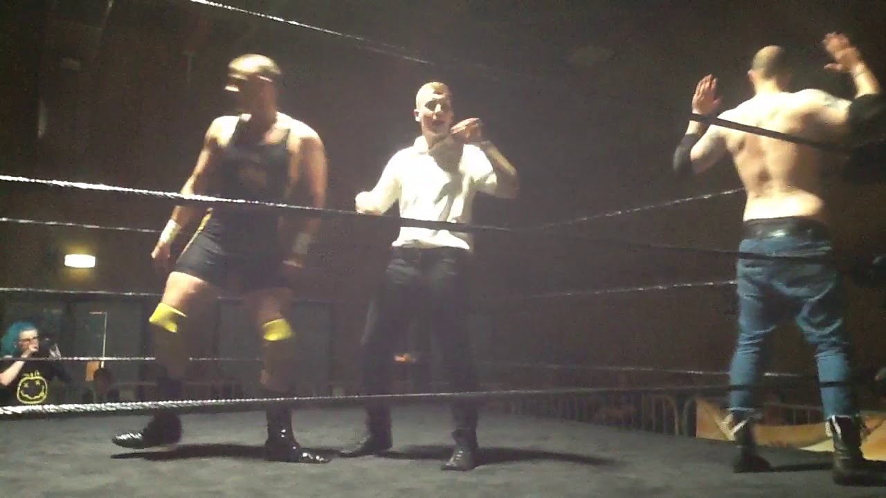 RAD:PRO Academia #7 - Conor Renshaw Vs Chris Renfrew (Part 1) - YouTube