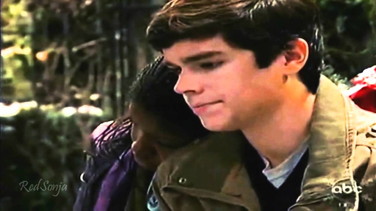 Shenell Edmonds desktop Wallpapers