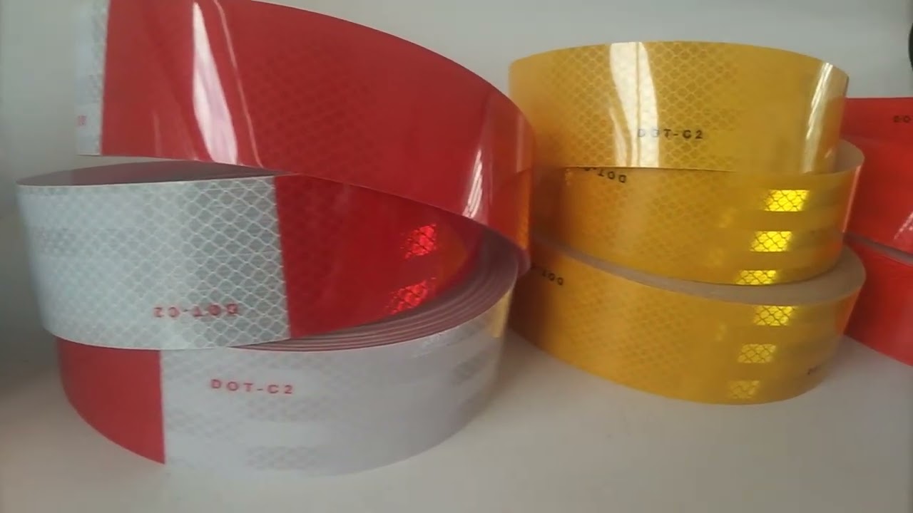 Diamond Grade White and Red Conspicuity Pet Reflective Tapes for Vehicle, DOT-C2, Self Adhesive Tape