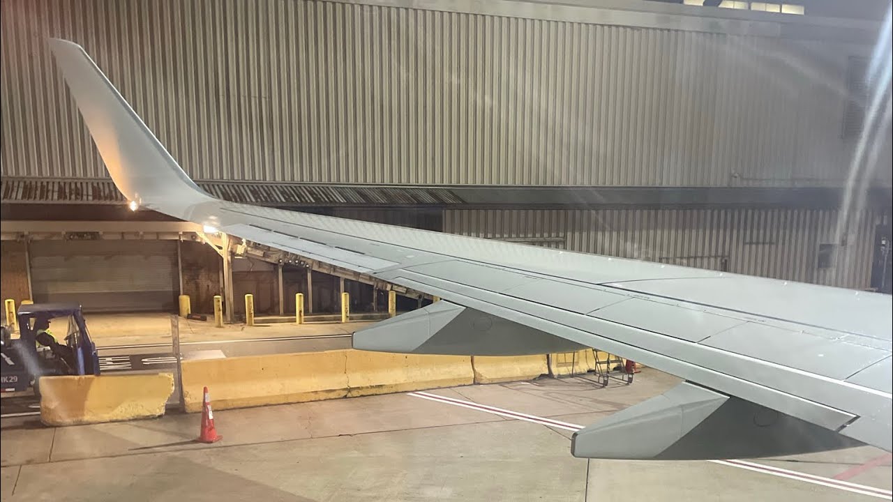 American Airlines 737-800 Takeoff From Philadelphia (PHL)