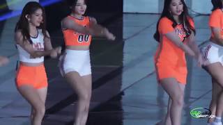 Nancy Momoland Tampil Hot