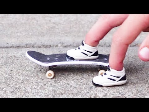 Finger Boarding at playground | Finger Skateboard | Tech Deck | Finger Skateboarding | Finger Shoes