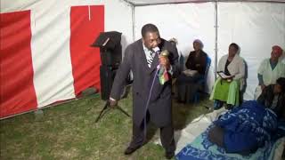 Download lagu Umfundisi owayedlala ibhola