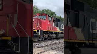 Rare Cn Sd75I Duo Hauls Cn A439-41 Through Minnesota