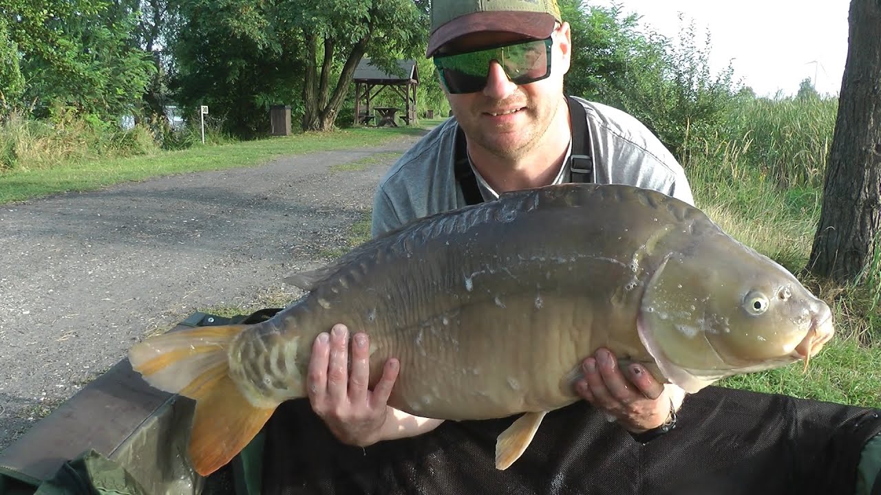 Łowisko u Roberta.Wziąłem rewanż ,ale na trzecim stawie .Który rekord WAŻNIEJSZY Z PZW CZY KOMERCJI?