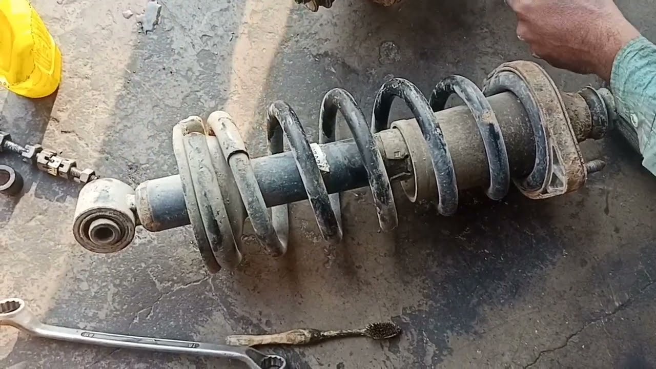 Mahindra XUV 500 Suspension Overhaul video