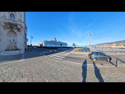 Trieste: passeggiata in Piazza Unità d’Italia durante il World Tour 2024