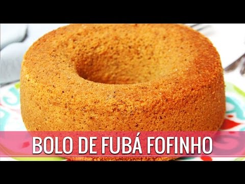 BOLO DE FUBÁ FOFINHO DE LIQUIDIFICADOR SEM GLÚTEN E SEM LACTOSE