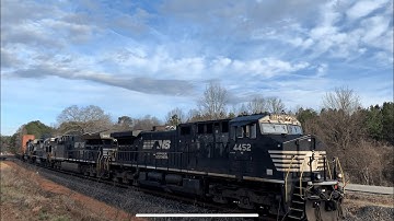 Long NS 242-09 coming out of Union, SC w/ K5LLA on lead AC44C6M & nice horn salute