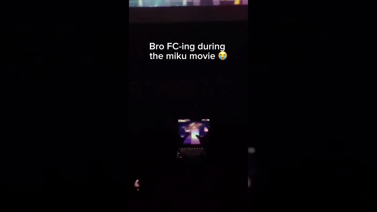 Proj sekai at the Miku movie 😭