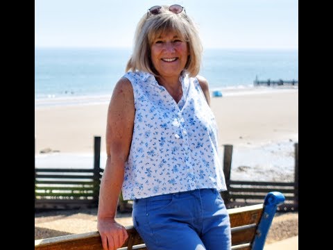 sara-gibbons-the-get-foxy-show