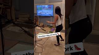 This Job Actually Exists? Foley Artist Making Movie Footsteps