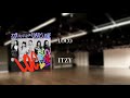 Itzy loco empty dance studio