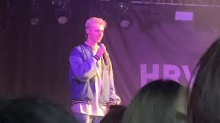 Hrvy live in Oxford falling