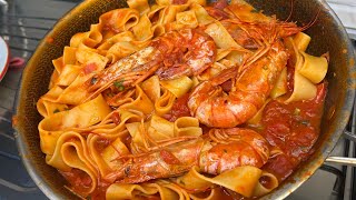 Download Lagu Tagliatelle con gamberi, pomodorini. 😋🇮🇹💫 #cucinelli #italiancuisine #food #recipe  MP3