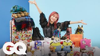 LiSAの人生に欠かせない10のアイテム | 10 Essentials | GQ JAPAN