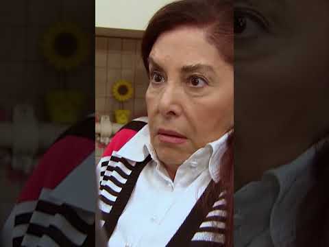 ملکه از دست برهان فرار میکنه Shorts