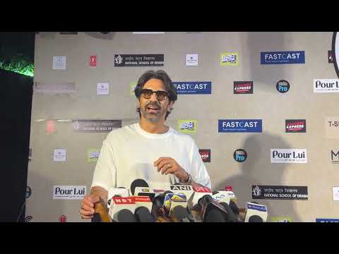 Arjun Rampal Aka Major Iqbal pf Dhurrandar Arrives at Khidkiyan Theatre Film Festival