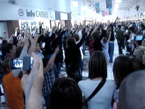 flashmob cora