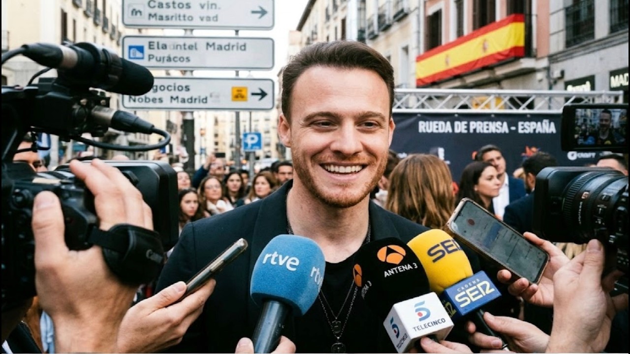 В Испании Керема Бюрсина спросили о Ханде Эрчел: «Она моя…»