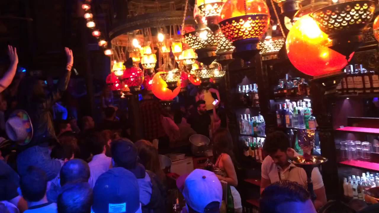 Niñas arriba Mandala!