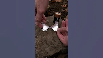 Start A Fire With A Battery And Gum Wrapper 