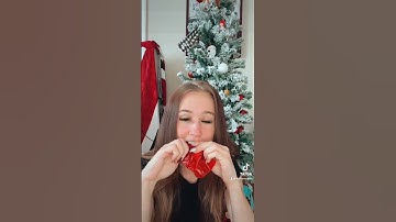 OPENING UP DAY 7 OF MY FUNKO FIVE NIGHTS OF FREDDYS ADVENT CALENDAR