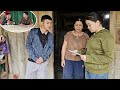 Knowing that Hang was waiting for a letter from her father, Nam asked his friend for help.