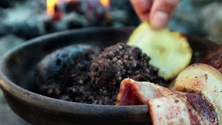 Кашанка с беконом. Брутальный завтрак на костре! | Kaszanka z patelni w ogniu Кашанка с беконом. Брутальный завтрак на костре! | Kaszanka z patelni w ogniu