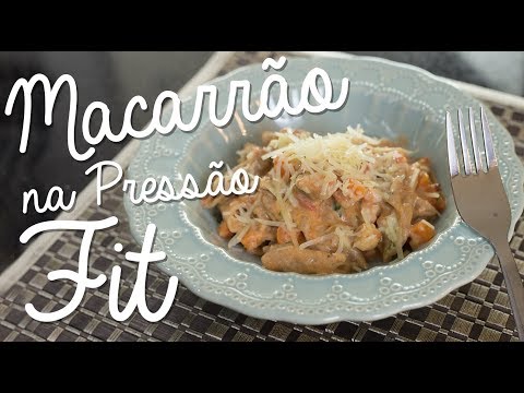 Neste vídeo eu ensino a fazer um MACARRÃO CREMOSO DE UMA PANELA SÓ facinho e delicioso. Dá o play e . 