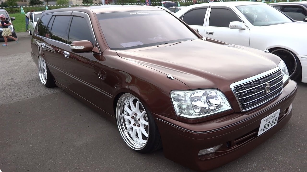 Toyota Crown Estate トヨタ クラウン エステート Youtube