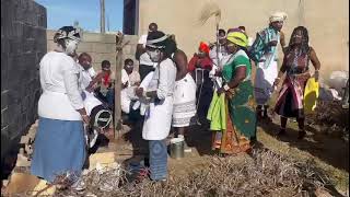 Mhlaba Ndiyeke