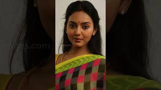 Vidhya Pradeep Homely Look