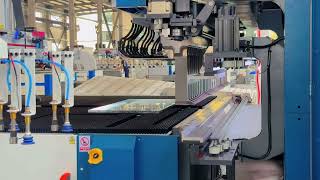 Automatic tool‑change bending machine with automatic loading‑unloading #panel bender #automatic 