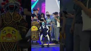 Future technology gone wrong. #funshorts #fun