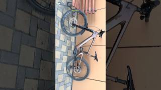 #fox #mtb #enduro #rockshox #sram - новая вилка - новые наклейки - огонь!!!