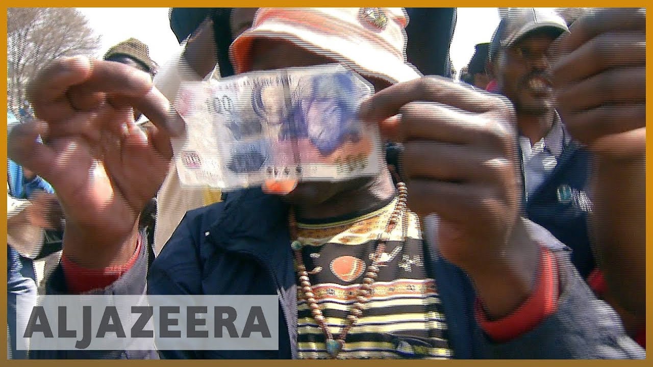 🇿🇦 عملاق البلاتين يعتزم تسريح أكثر من 13 ألف موظف في جنوب أفريقيا | الجزيرة الإنجليزية