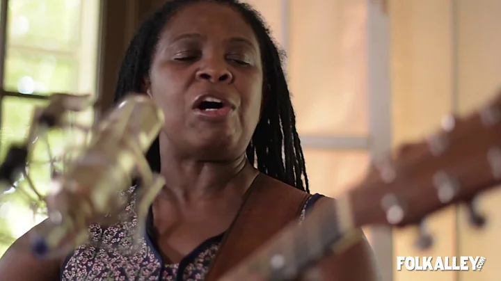 Folk Alley Sessions at 30A: Ruthie Foster - "Runaway Soul"