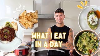 WHAT I EAT IN A DAY | FULL DAY OF EATING & BAKING | VLOG