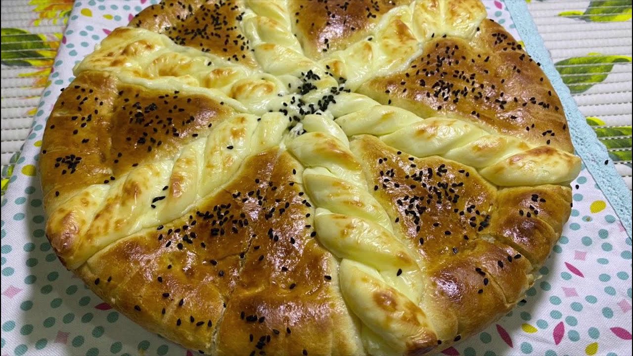 کولێرەیەکی هەتا بڵێی خۆش بە پەنیر