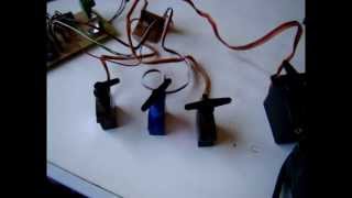 Controlando 4 servos com joysticks ps2