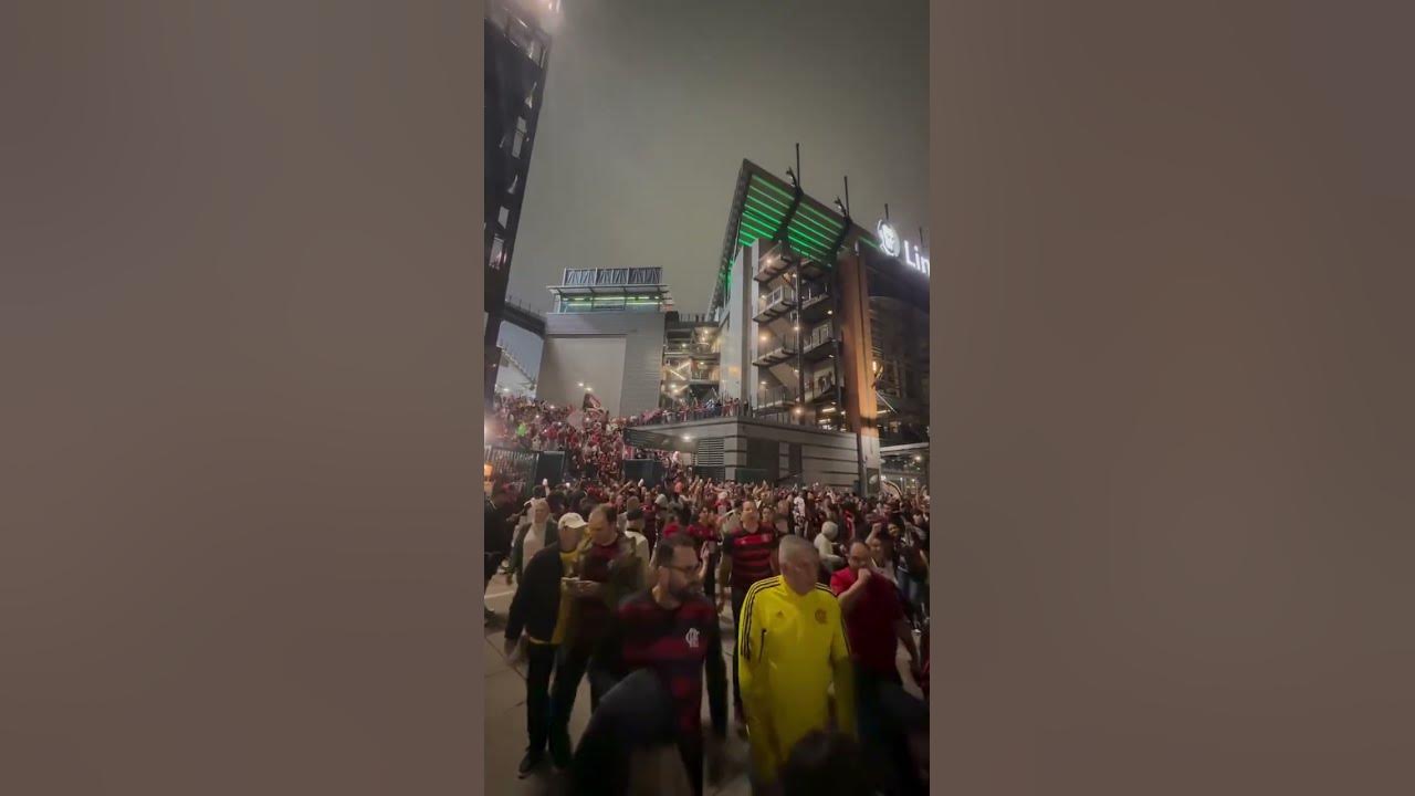 Flamengo Ultras Celebrate First Club World Cup Win in the U.S. – Wild Scenes!